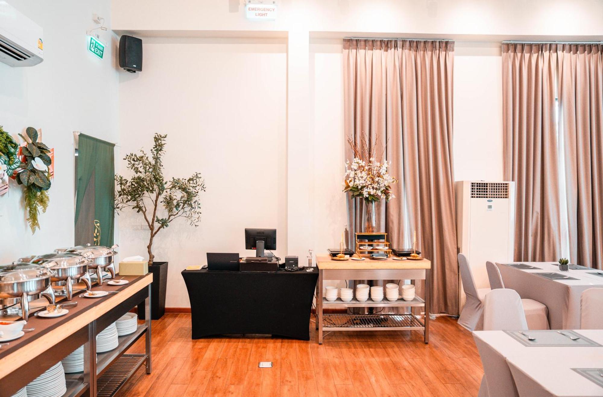 Surestay By Best Western Iconic Ari-Jatujak Bangkok Dış mekan fotoğraf
